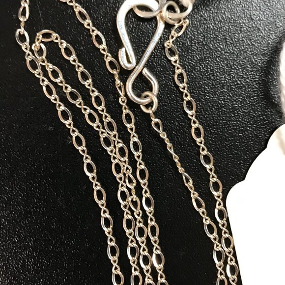 20" Sterling Silver Figure 8 Design Necklaces - Picture 1 of 6